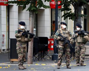 Франция объявила наивысший уровень террористической угрозы
