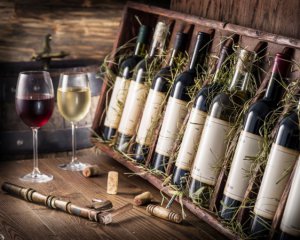Де зберігати вино: 5 корисних підказок знавця
