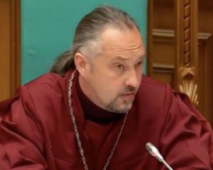 Суддя КС написав заяву про відставку