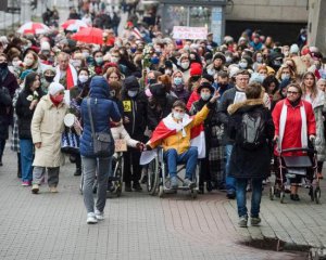 Протести в Білорусі: почалися жорстокі затримання