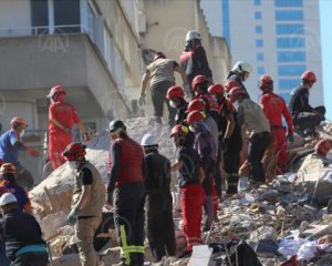 Землетрясение в Турции: количество погибших растет