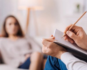 Помощь психотерапевта – эффективное решение для большинства людей