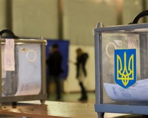 Місцеві вибори. На всіх дільницях підрахували голоси