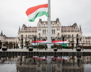 В Угорщині запроваджується комендантська година через коронавірус