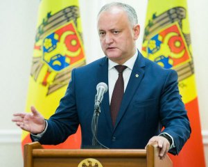 Вибори президента Молдови: Додон запросив Санду на дебати перед 2-м туром