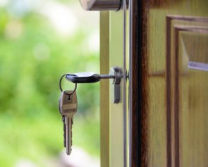 Українські гуртожитки переходять у власність громад