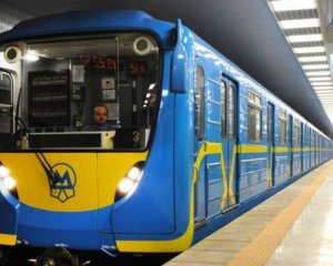 Стало известно, когда откроют 2 новые станции метро в Киеве