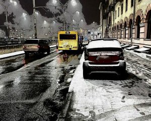 Первый снег в Киеве спровоцировал ДТП: какой район лидирует