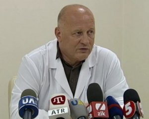 СТО, кафе и "люксовые" авто: чем владеет главврач "Феофании"