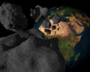 Гигантский астероид пошел на сближение с Землей