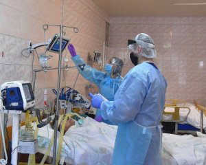 Іншого варіанту немає: мобільну Covid-лікарню в Києві розмістять не в Палаці спорту