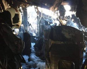 Пассажирский Boeing загорелся в аэропорту: показали видео