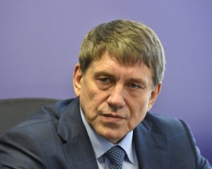 Насалик требует от суда продолжения рассмотрения его дела о декларации