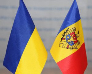 Відносини між Україною і Молдовою покращаться - Кулеба