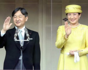 Впервые за 30 лет отменили ежегодное появление императора Японии перед народом