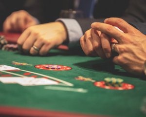 Легалізація казино: скільки держава планує заробити на гральному бізнесі