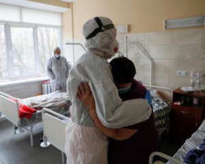 Вирус расползается: Кличко просит Шмыгаля открыть для Covid-больных киевлян ведомственные больницы